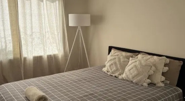 Cozy Studio Retreat in Saint Albans with Private Entrance, Buchen Sie Hotel Melbourne Melbourne und Umgebung