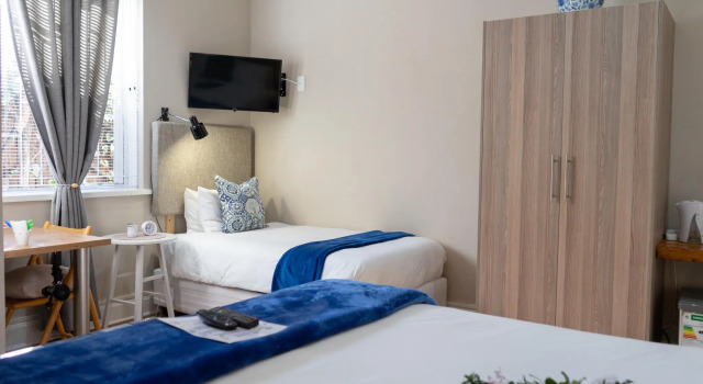 Трёхместный номер Standard De Akker Guest House Oudtshoorn
