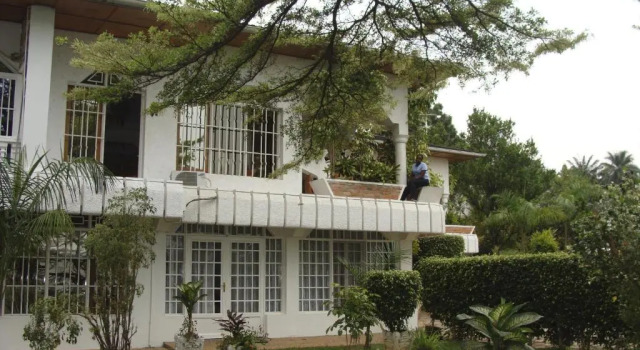 Kiriri Residence Hotel, Rezervovat Hotel Hotely v Bujumbura s parkováním, Parkování
