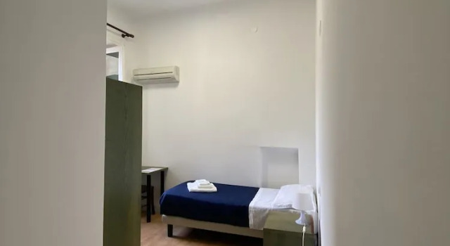 Одноместный номер Standard с балконом 38 Aira Hotels