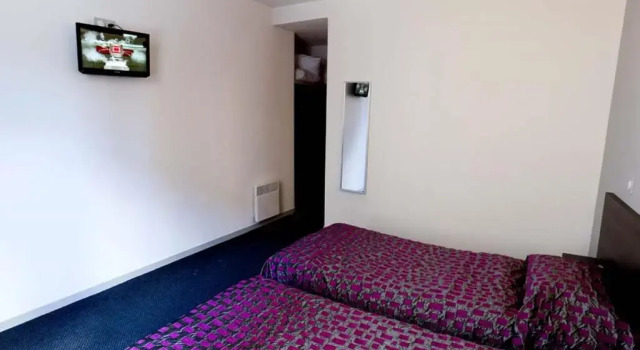 Двухместный номер Standard Hôtel Saint Etienne