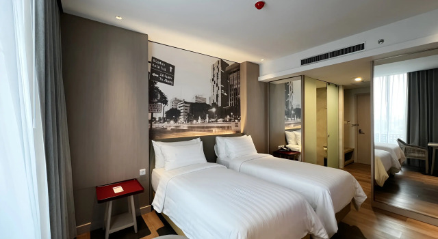 Deluxe Twin room Ra Suites Simatupang