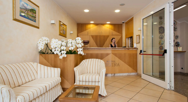 Hotel Regina, Book Hotel Hotels in Como with a Pool, Swimming Pool