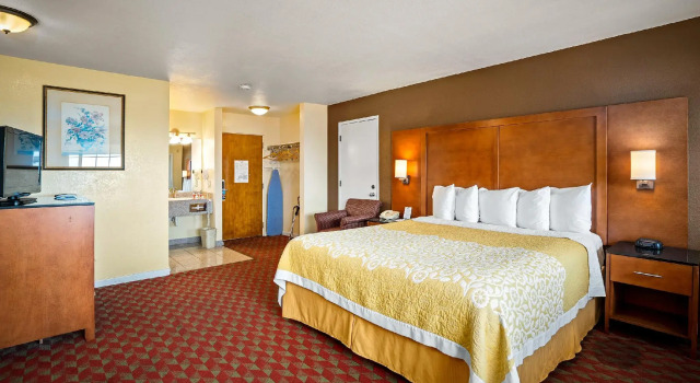 Номер Standard Comfort Inn near Hearst Castle - Cambria