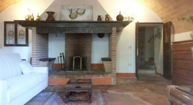 Agriturismo Il Pornelleto - Villa Alari, Забронировать Вилла Отели Четона с бассейном, Бассейн