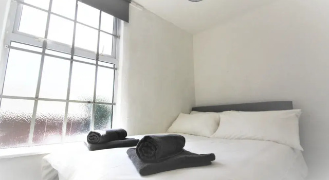 Chesterfield Serviced Apartments, Varaa Huoneisto Asunnot kohteessa Merseyside, Huoneisto