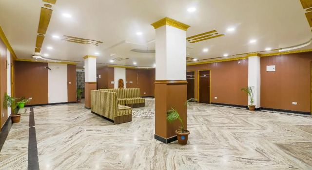 OYO 36201 Sangam Grand, Забронировать Отель Отели Гувахати 3 звезды, рядом с Assam State Museum, 3*