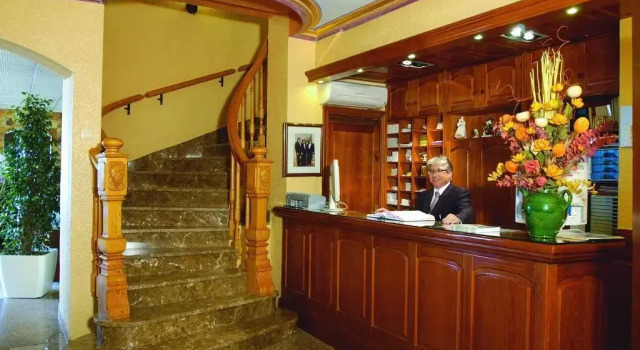 Hotel Restaurant Sol i Vi