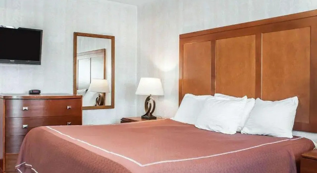 Номер Standard Rodeway Inn & Suites Niagara Falls