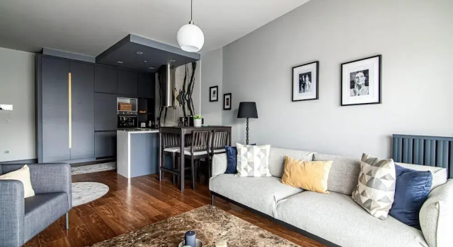 Modern Apartment in Beyoglu With Balcony, Varaa Huoneisto Hotellit Marmara-alue pysäköinnillä, Pysäköinti