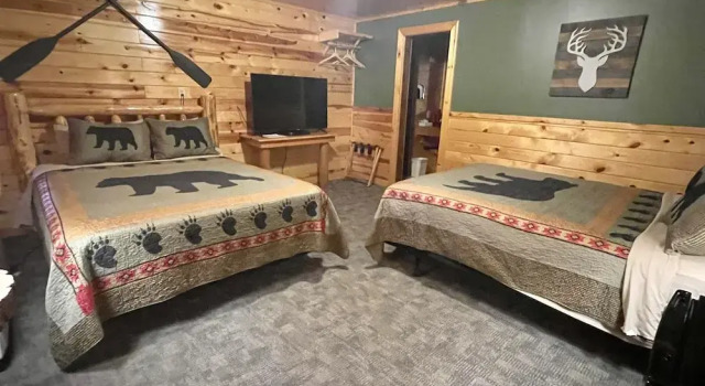 Четырёхместный номер Deluxe The Fishing Bear Lodge