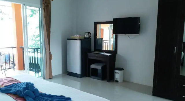 Номер Deluxe Tamarind Lanta Resort