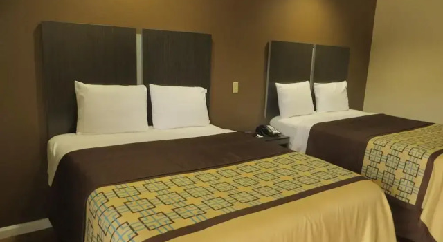 Scottish Inns and Suites Hwy 146 #A Baytown, TX, Rezerwuj Hotel Baytown 