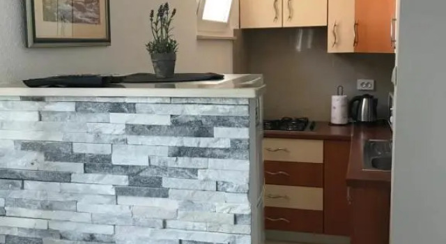 Apartment Angel