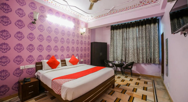 Collection O 36316 Hotel White Palace