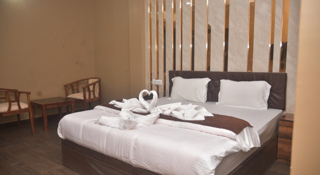 Hotel Maa International, Buchen Sie Hotel Alipurduar Westbengalen