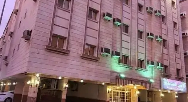 Amana Alfakhera furnished unit 3, Забронировать Апарт-отель Джидда Мекка, рядом с Городской музей мировой цивилизации «Аль-Таибат»