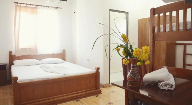 Habitación cuádruple Estándar Hotel Floga