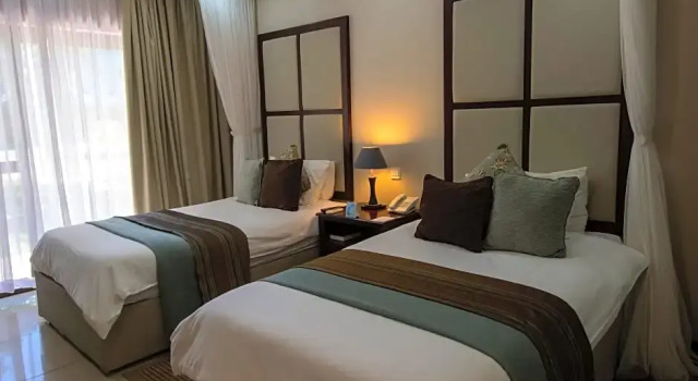 Номер Standard Azambezi River Lodge