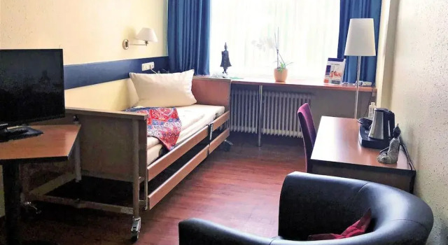 Tomesa Fachklinik und Gesundheitszentrum, Prenota Hotel Bad Salzschlirf Assia Renana