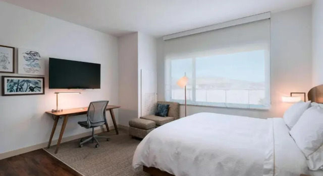 Двухместный номер Standard Element by Marriott Palmdale
