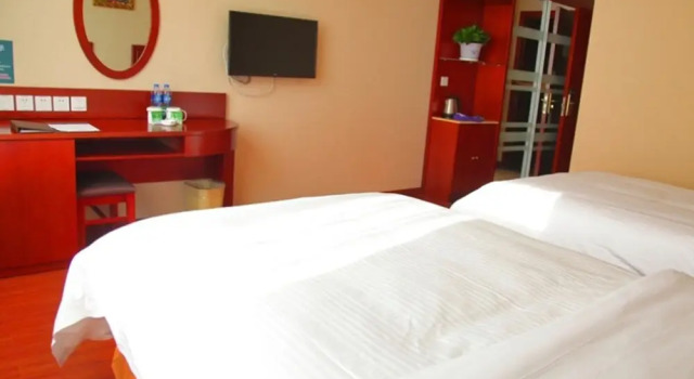 Номер Superior GreenTree Inn Langfang Bazhou Railway Station West Yingbin Road Express Hotel