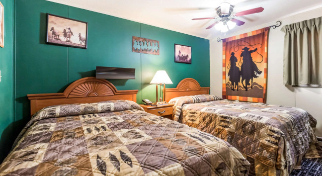 High Desert Lodge, Varaa Hotelli  