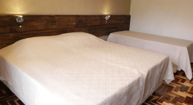 Hotel Mór