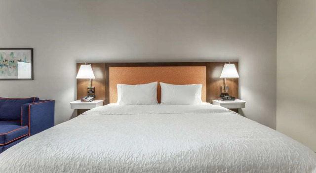 Номер Standard Hampton Inn Jefferson City at Capital Mall