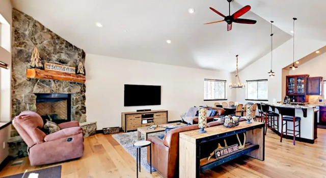 1630 Oflyng Drive Home 3 Bedrooms 2 Bathrooms Home, Забронировать Дом для отпуска Меверс South Lake Tahoe Area