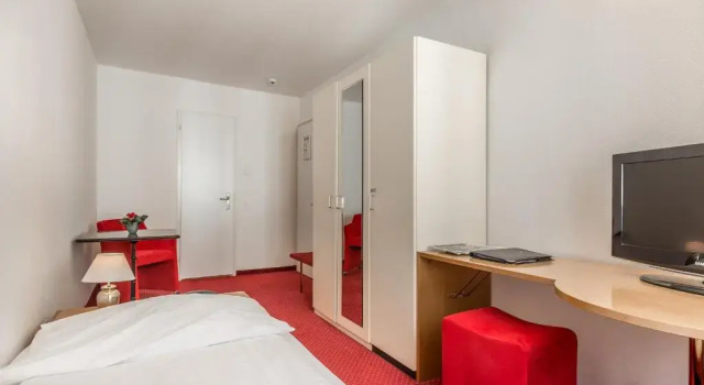 Одноместный номер Hotel Alpina Luzern