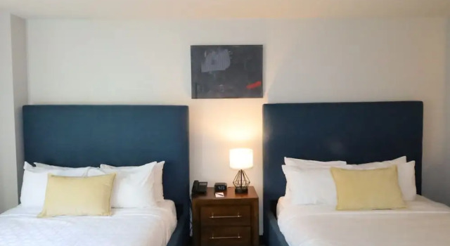 Четырёхместный номер Standard The Quincy, an Ascend Collection Hotel