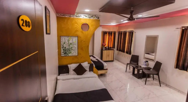 Люкс Shri Ram Residency