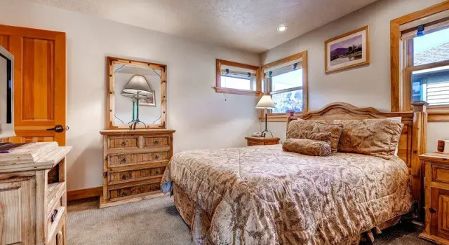 Park City Collection by Wyndham Vacation Rentals, Забронировать Отель СПА-отели Парк-Сити, рядом с Горнолыжный подъемник First Time Lift, SPA-услуги
