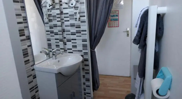 Четырёхместный номер Standard с видом на реку Hotel Araur