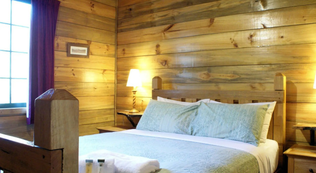 Cradle Mountain Highlanders, Prenota Hotel Cradle Mountain Tasmania