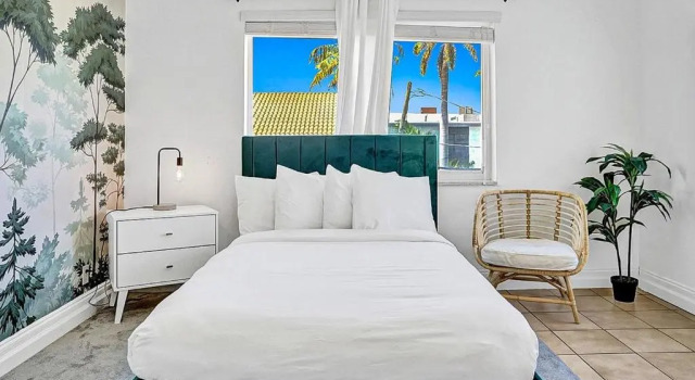 Coast Studio | Free Parking | Pool | Near Beach, Rezerwuj Hotel Hotele w Panhandle Florida z parkingiem, Parking
