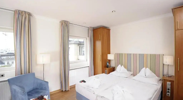 Двухместный номер Comfort Hotel Baseler Hof