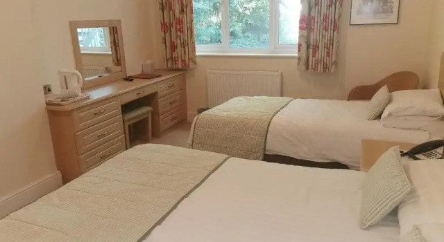 Трёхместный номер Standard The Grove Hotel