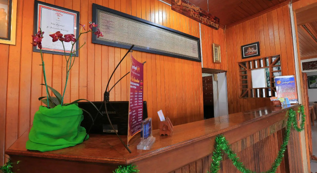 Hotel Ambun Suri