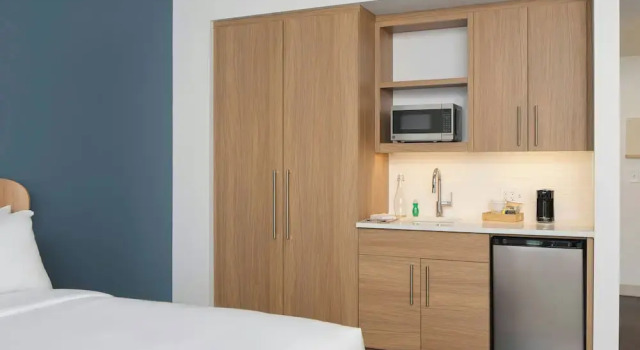 Номер Standard Element Lenox Berkshires
