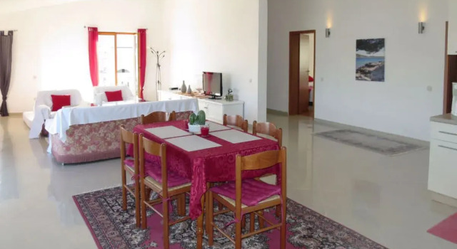 Apartment Suzi Rantasalmi 36453, Забронировать Апартаменты/квартира Подглавица Шибеник, рядом с Частный Пляж «Вилла Вркиц»