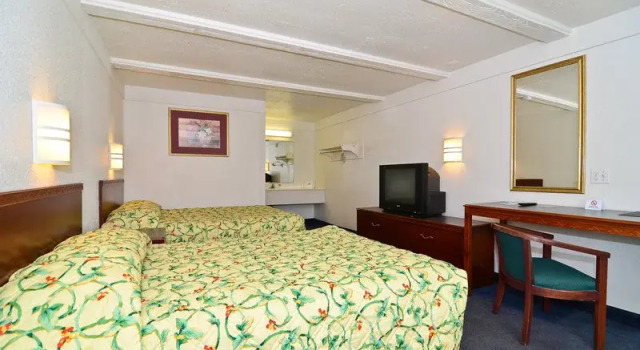 Americas Best Value Inn & Suites - Canton/detroit