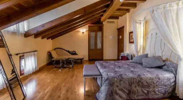 Люкс Hotel Puerta Sepúlveda
