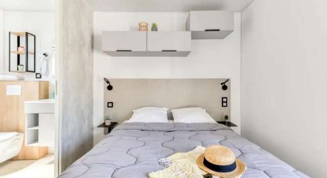 Люкс Camping maeva Escapades Les Cottages de Perpignan