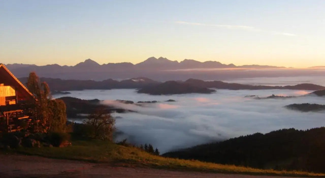 Gostišče in Penzion Stari Vrh