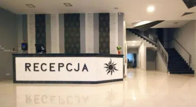 Hotel Restauracja Sloneczna, Varaa Hotelli Jarocin Suur-Puola