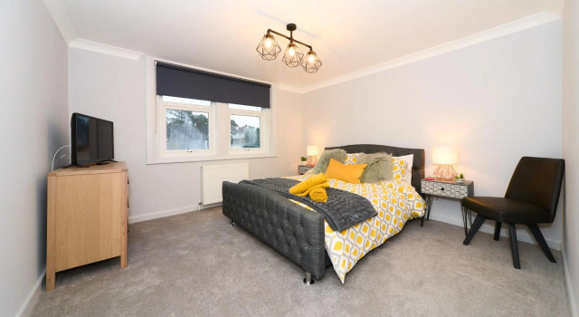 Amazing Apartment near Bournemouth, Poole & Sandbanks - WiFi & Netflix - Newly Renovated! Great Location!, Varaa Huoneisto Asunnot kohteessa Merseyside, Huoneisto
