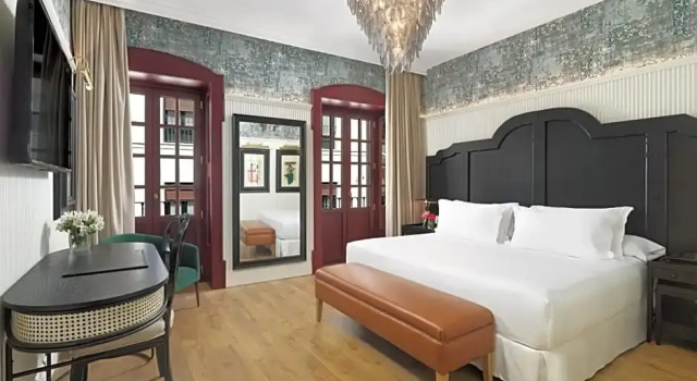 Полулюкс Deluxe H10 Corregidor Boutique Hotel