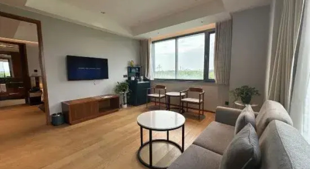 Люкс Premier Central Green Tennis Hotel